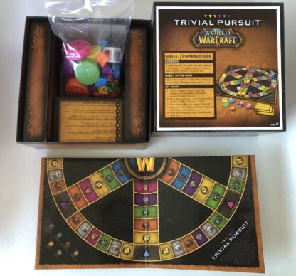 photo of inside of WoW Trivial Pursuit set