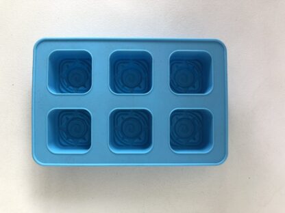 photo of silicon ice cube tray